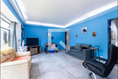 Casa à venda com 3 quartos, 225m² em Bosque da Saúde, São Paulo