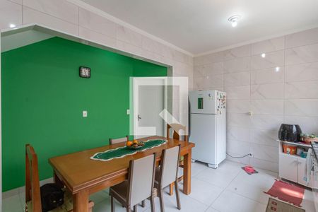 Casa à venda com 4 quartos, 204m² em Jabaquara, São Paulo