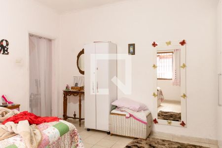 Casa à venda com 4 quartos, 260m² em Vila Invernada, São Paulo