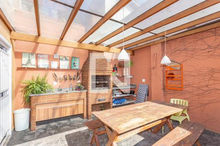 Casa à venda com 4 quartos, 220m² em Brooklin, São Paulo