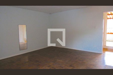 Quarto de casa para alugar com 1 quarto, 100m² em Ayrosa, Osasco