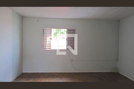 Quarto de casa para alugar com 1 quarto, 100m² em Ayrosa, Osasco