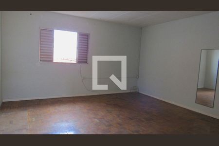 Quarto de casa para alugar com 1 quarto, 100m² em Ayrosa, Osasco