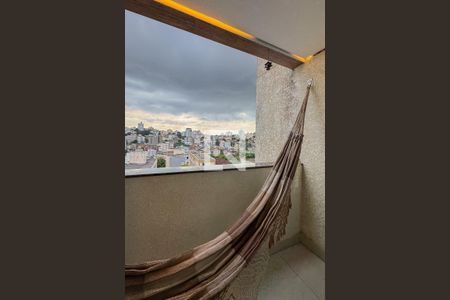 Apartamento à venda com 3 quartos, 78m² em Salgado Filho, Belo Horizonte