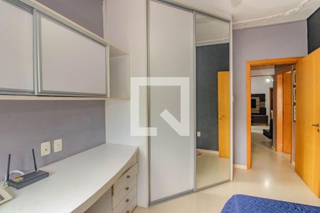 Quarto 1 de apartamento à venda com 4 quartos, 156m² em Navegantes, Porto Alegre