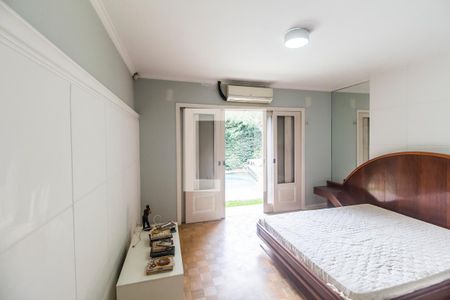 Suíte master de casa de condomínio à venda com 4 quartos, 409m² em Alphaville, Santana de Parnaíba