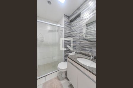 Banheiro de kitnet/studio para alugar com 1 quarto, 25m² em Consolação, São Paulo