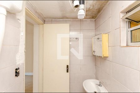 Banheiro de casa para alugar com 1 quarto, 34m² em Vila Pirituba, São Paulo