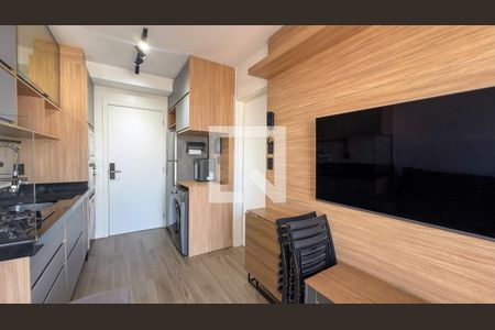 Sala e Cozinha de apartamento para alugar com 1 quarto, 32m² em Vila das Belezas, São Paulo