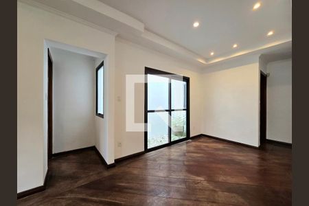 Sala de casa à venda com 4 quartos, 253m² em Indianópolis, São Paulo