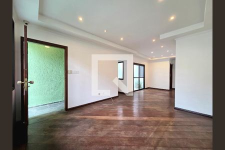 Sala de casa à venda com 4 quartos, 253m² em Indianópolis, São Paulo