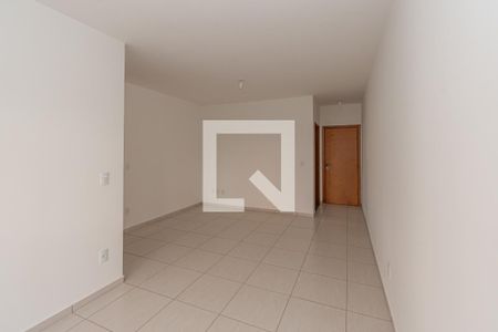 Sala de Estar/Jantar  de apartamento para alugar com 3 quartos, 78m² em Residencial Terras D’itália, Sumaré