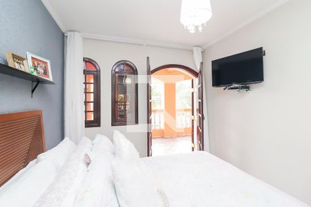 Quarto 1 - Suíte de casa à venda com 3 quartos, 320m² em Vila Carmosina, São Paulo