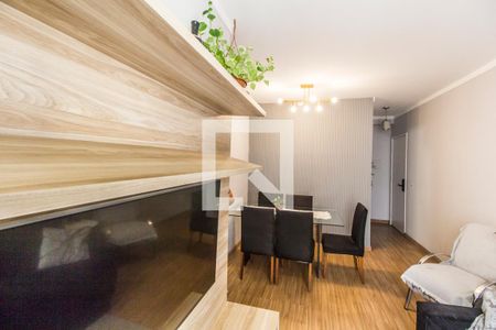 Sala  de apartamento à venda com 3 quartos, 68m² em Jardim Tupanci, Barueri