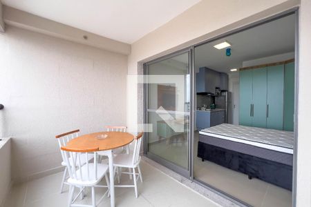 Varanda de kitnet/studio para alugar com 1 quarto, 28m² em Ipiranga, São Paulo