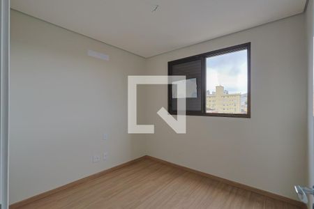 Apartamento à venda com 3 quartos, 85m² em Prado, Belo Horizonte