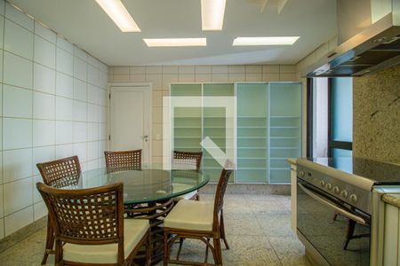 Apartamento à venda com 3 quartos, 164m² em Paraíso, São Paulo