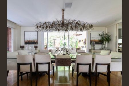 Casa à venda com 4 quartos, 620m² em Brooklin, São Paulo