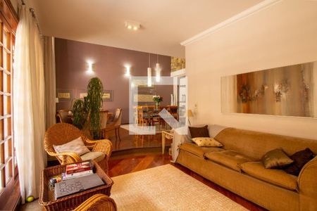 Casa à venda com 14 quartos, 462m² em City América, São Paulo