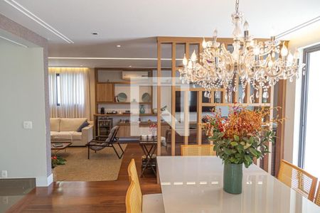 Apartamento à venda com 4 quartos, 240m² em Higienópolis, São Paulo