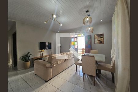 sala de casa para alugar com 3 quartos, 70m² em Candeal, Salvador