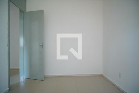 Quarto 3 de apartamento para alugar com 3 quartos, 71m² em Humaitá, Porto Alegre