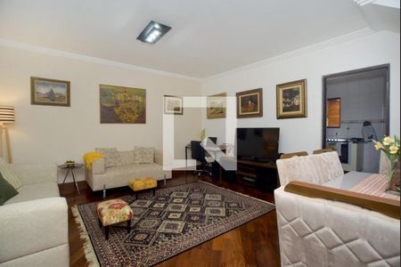 Casa à venda com 3 quartos, 181m² em Água Rasa, São Paulo