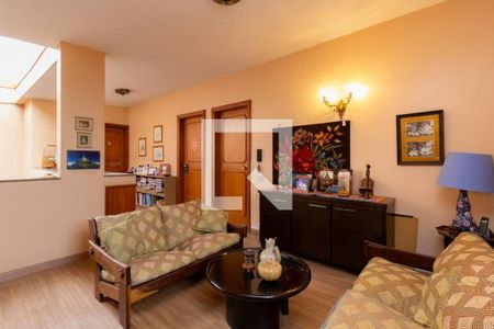 Casa à venda com 4 quartos, 624m² em Butantã, São Paulo