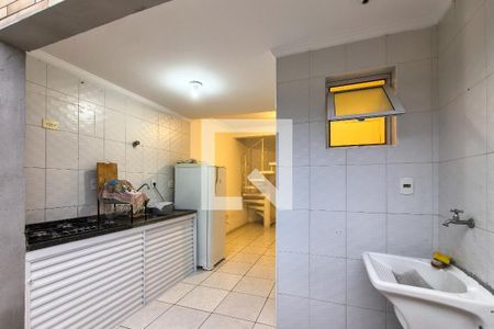 Cozinha/área de serviço  de casa de condomínio para alugar com 2 quartos, 70m² em Canto do Forte, Praia Grande