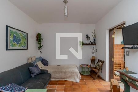 Casa à venda com 6 quartos, 239m² em Paraíso, São Paulo