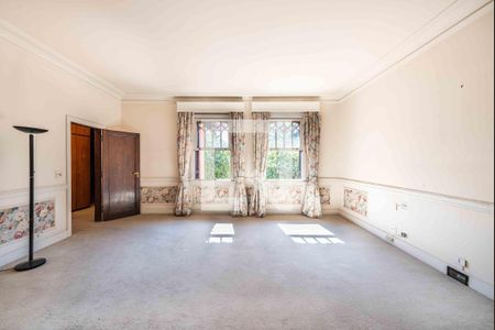 Casa à venda com 4 quartos, 570m² em Jardim Paulista, São Paulo