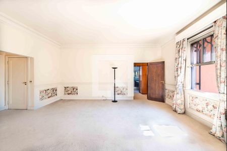 Casa à venda com 4 quartos, 570m² em Jardim Paulista, São Paulo