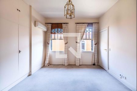 Casa à venda com 4 quartos, 570m² em Jardim Paulista, São Paulo