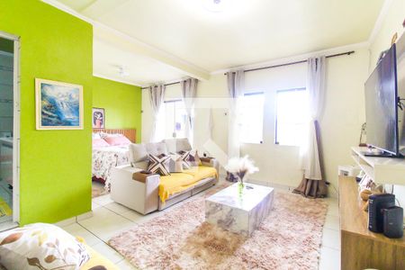 Sala de jantar de casa à venda com 4 quartos, 130m² em Conjunto Residencial José Bonifácio, São Paulo