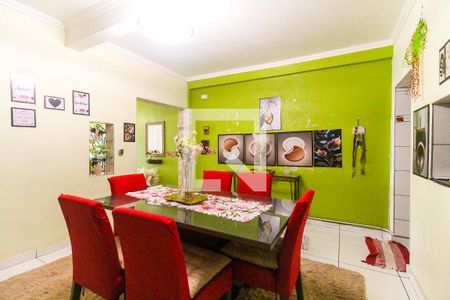 Sala de jantar de casa à venda com 4 quartos, 130m² em Conjunto Residencial José Bonifácio, São Paulo