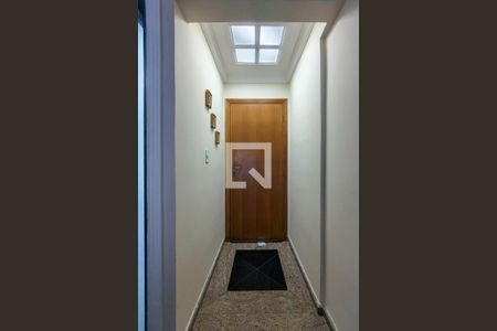 Hall de apartamento para alugar com 2 quartos, 120m² em Vila Tupi, Praia Grande