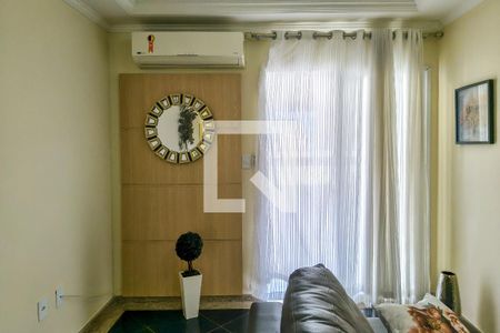 Sala de apartamento para alugar com 2 quartos, 120m² em Vila Tupi, Praia Grande
