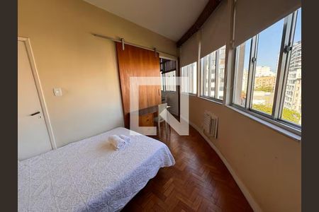 Quarto de apartamento para alugar com 2 quartos, 85m² em Catete, Rio de Janeiro