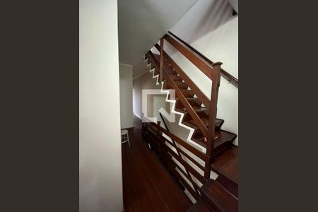 Escada de casa à venda com 3 quartos, 200m² em Vila Florida, São Bernardo do Campo