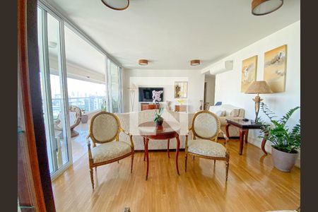 Apartamento à venda com 4 quartos, 250m² em Perdizes, São Paulo