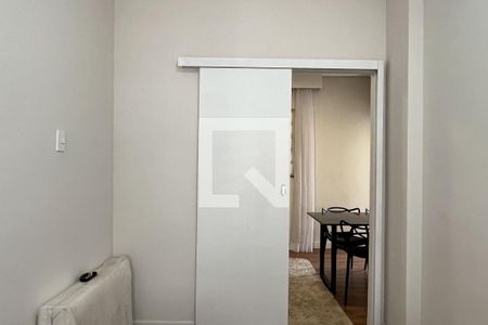 Quarto 1 de apartamento para alugar com 2 quartos, 55m² em Embaré, Santos