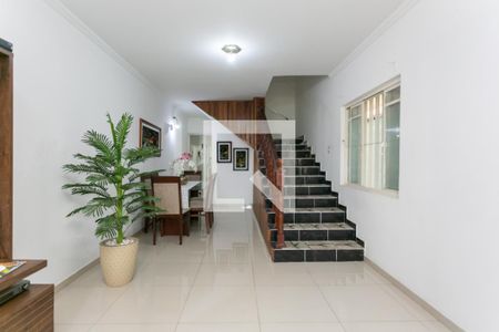 Casa à venda com 3 quartos, 167m² em Jardim Itapemirim, São Paulo