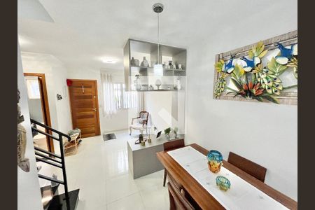 Sala/Cozinha de casa de condomínio à venda com 2 quartos, 102m² em Chora Menino, São Paulo
