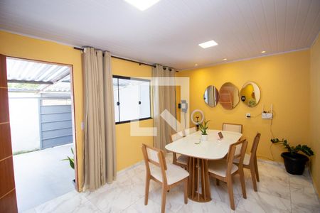 Sala de casa para alugar com 3 quartos, 159m² em Vila Cristina, Contagem