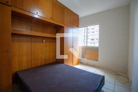 Quarto 1 de apartamento à venda com 3 quartos, 70m² em Tijuca, Rio de Janeiro