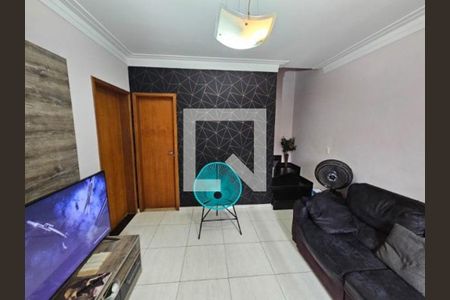 Casa à venda com 2 quartos, 85m² em Vila Nivi, São Paulo