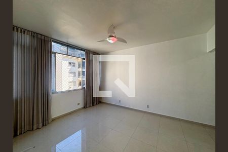 Sala de apartamento para alugar com 4 quartos, 110m² em Copacabana, Rio de Janeiro