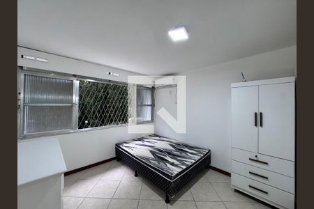 Quarto de apartamento para alugar com 1 quarto, 40m² em Vargem Grande, Rio de Janeiro