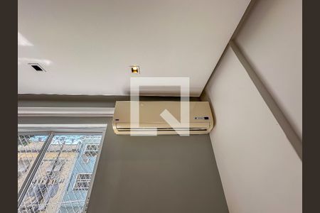 Apartamento à venda com 2 quartos, 70m² em Urca, Rio de Janeiro