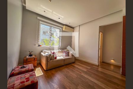 Apartamento à venda com 2 quartos, 70m² em Urca, Rio de Janeiro